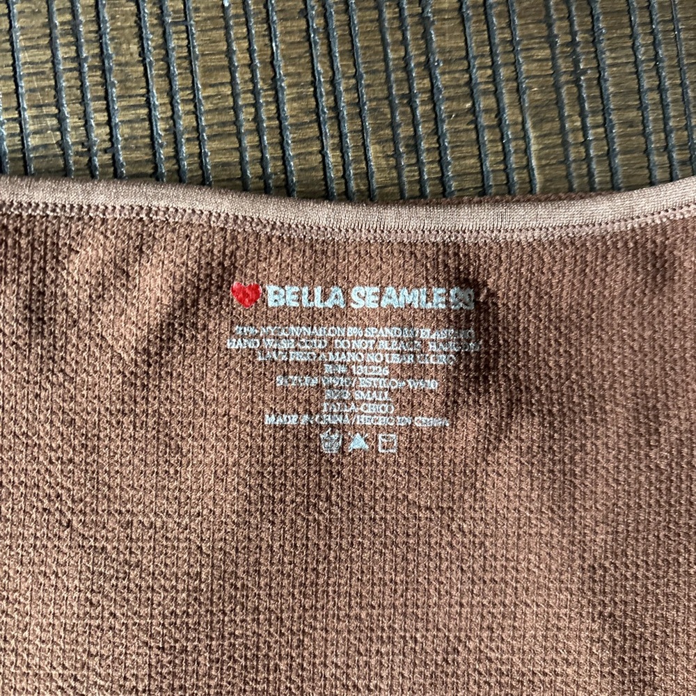 Bella Seamless Mocha Waffle Texture Cropped Halter Top, Small - Picture 3 of 3